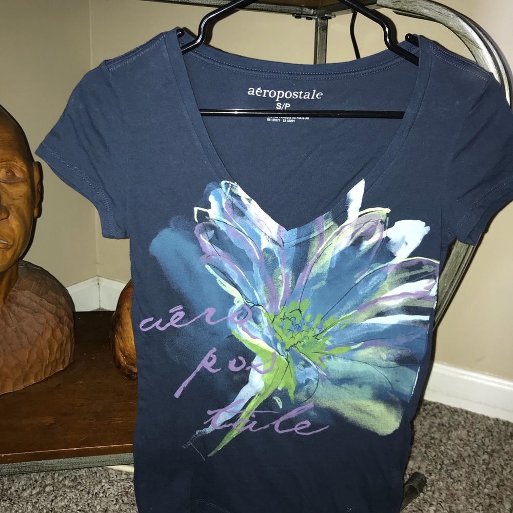 V neck t shirt